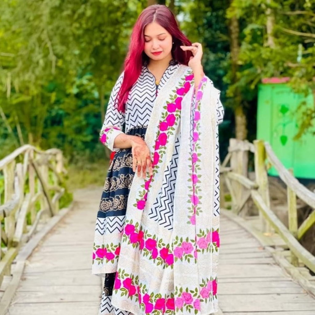 Exclusive Screen Print Three Piece Exclusive Screen Print Three Piece